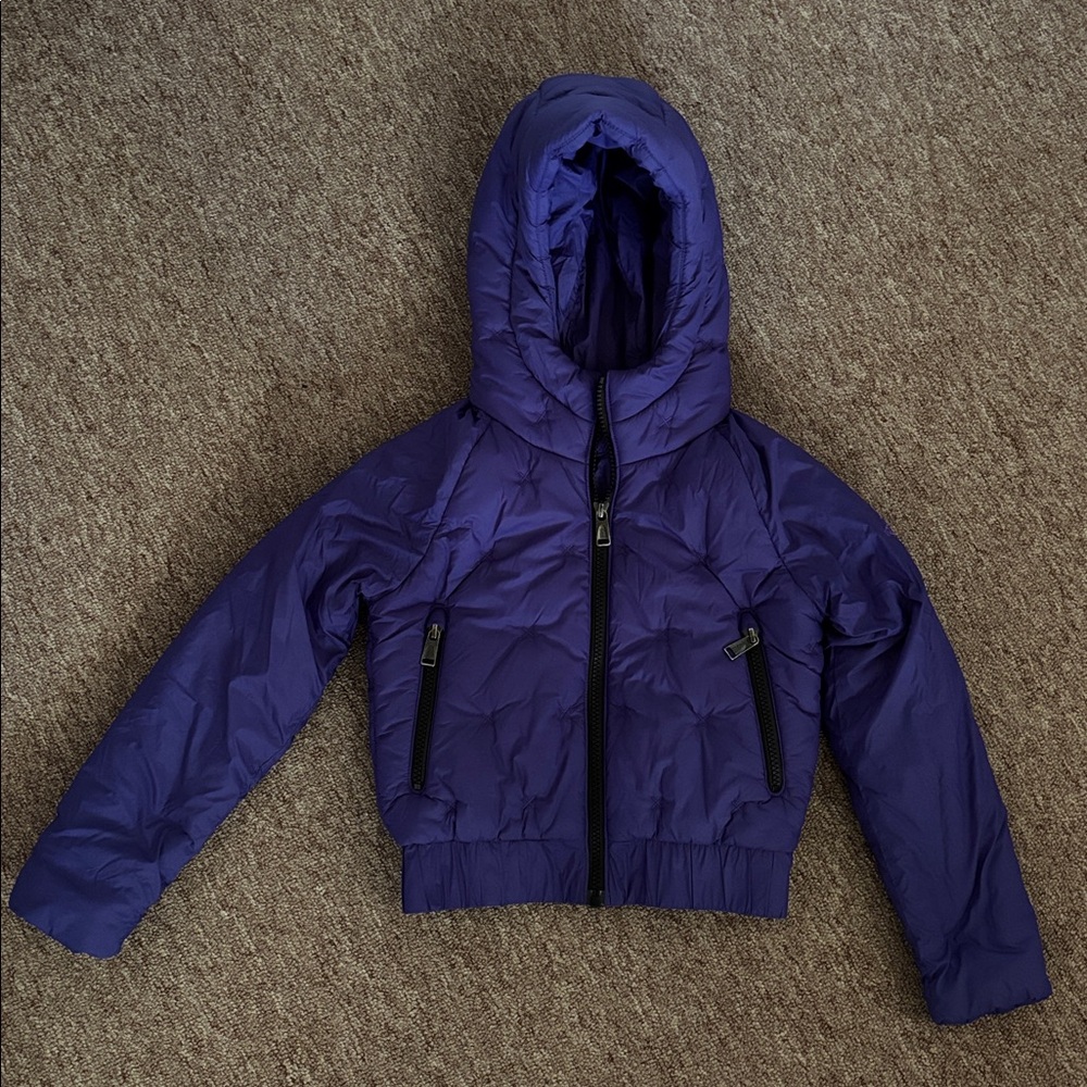 EUC North Face bomber jacket XS/6